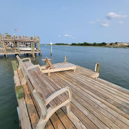 Waterfront, Dock, Hot Tub, Kayaks, King Bedroom With Amazing Views, Relaxation, 2 Miles To The Beach Cedar Point 外观 照片